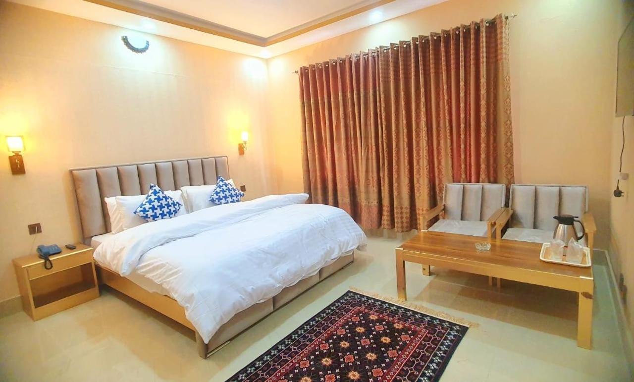 Royal Hotel Naran Extérieur photo